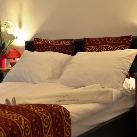 Green Terrace Apartment بودابست الغرفة الصورة