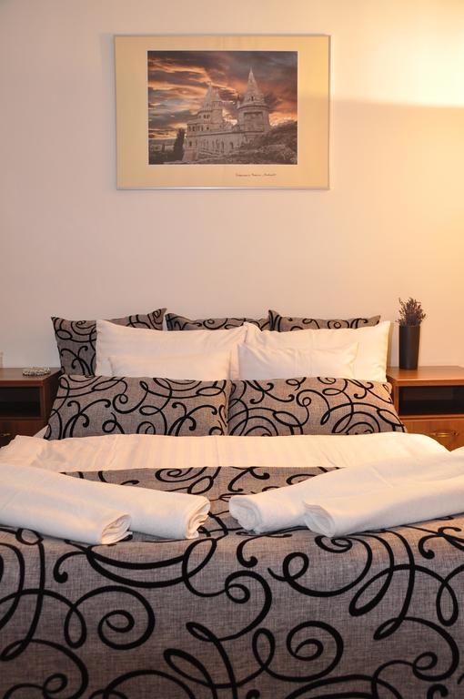 Green Terrace Apartment بودابست الغرفة الصورة